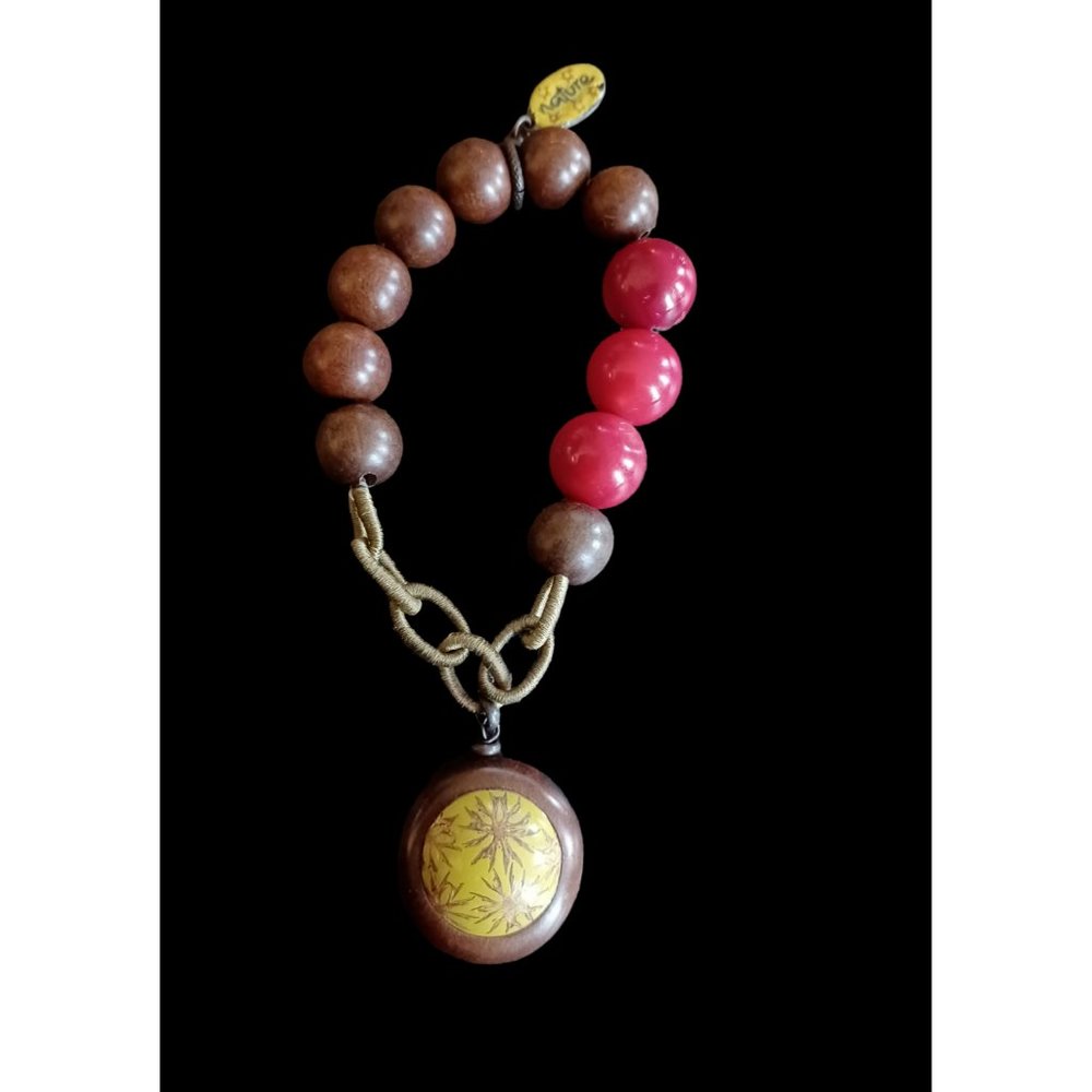 Nature By Bijoux Wood Beaded Wrapped Chain Carved Pendant Stretch Bracelet OSFM
